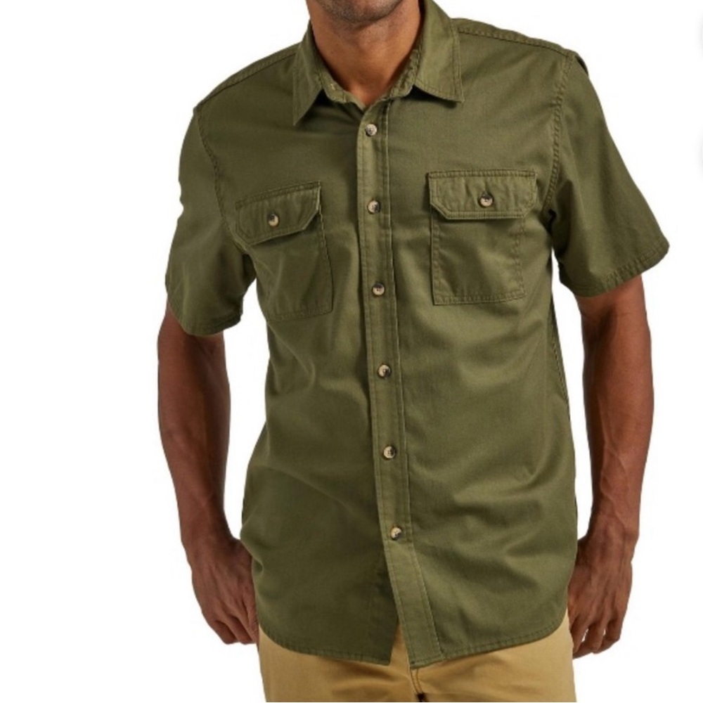 NEW Wrangler Men's Casual Green Button-Down Shirt